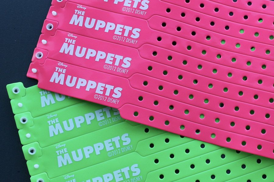 groene en roze vinyle polsbandjes voor The Muppets Movie